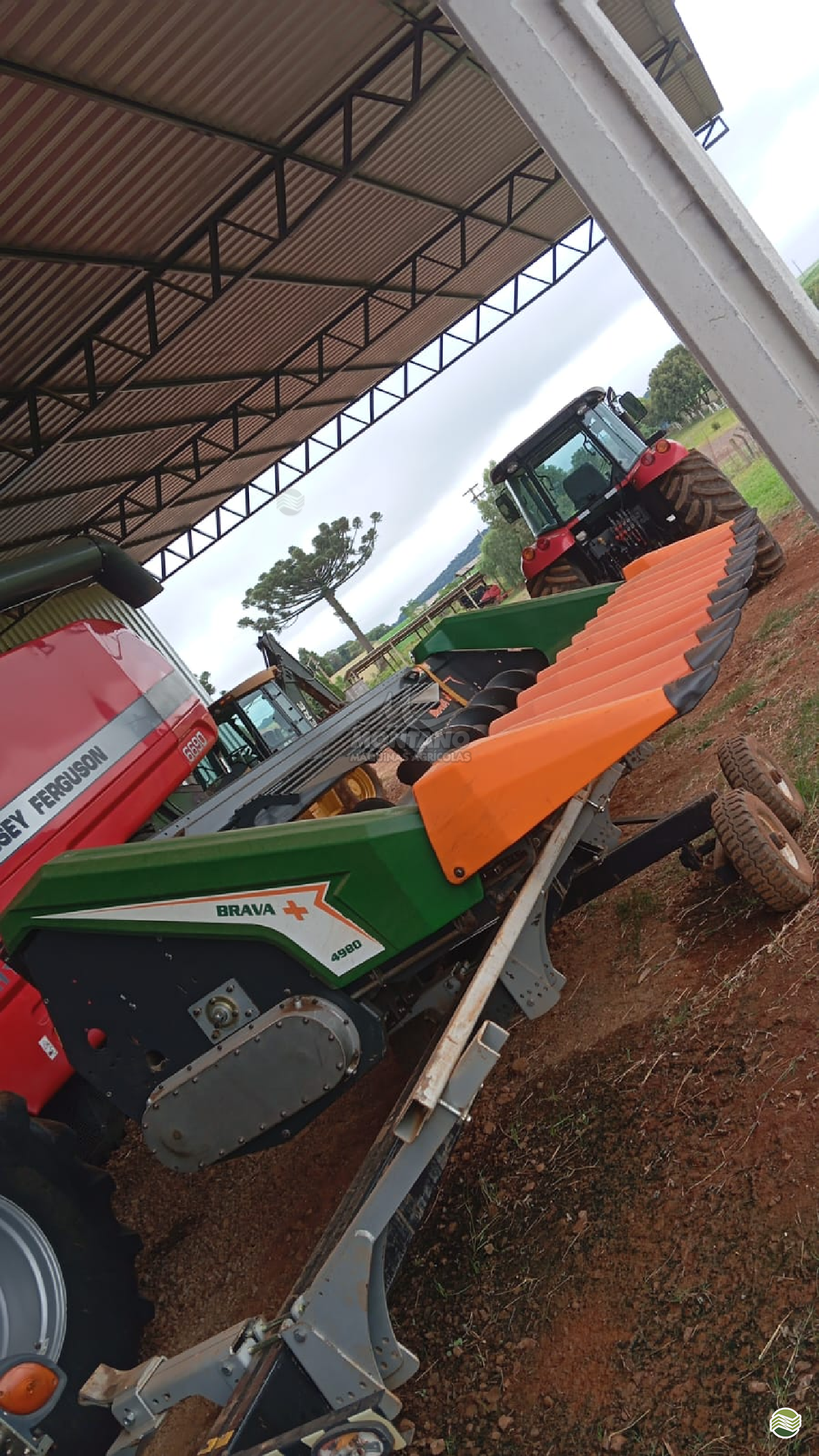 PLATAFORMA COLHEITADEIRA STARA BRAVA 4980 Montano Máquinas Agrícolas LAGOA VERMELHA RIO GRANDE DO SUL RS
